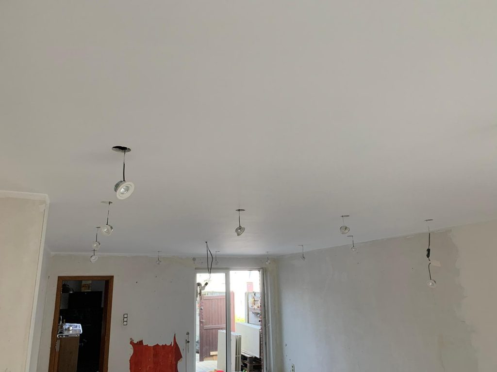 cloison contre cloison faux plafond spots gyproc plafond suspendu